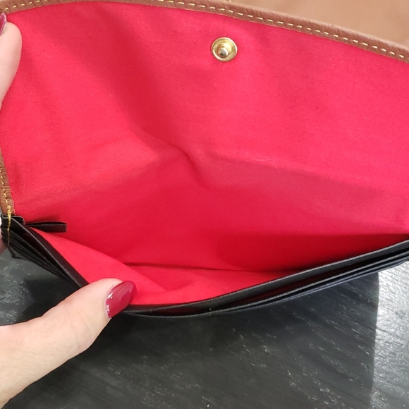 Dooney and Bourke purse - Picture 11 of 16